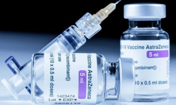 Ndodhen nëpër qytete: Kosova ende s’i ka asgjësuar vaksinat e skaduara të AstraZenecas