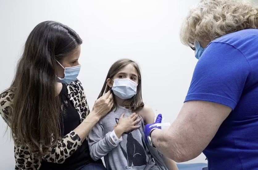 Pfizer dhe BioNTech po kërkojnë miratimin e FDA për të vaksinuar fëmijët nga 5 deri në 11 vjeç