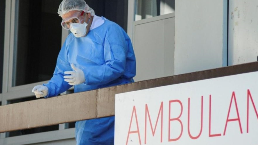 Klinikat dhe spitalet në Kosovë të mbushura me pacientë me Covid, 83 në gjëndje të rëndë