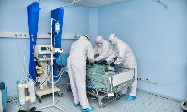 Shërbimi Spitalor: 421 pacientë po marrin trajtim për Covid, shumica në Pejë
