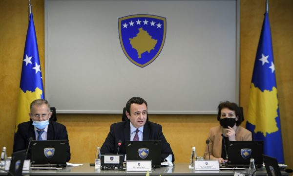 Qeveria: Derisa UNMIK-u është ende në Kosovë ne i presim kur kërkojnë takim