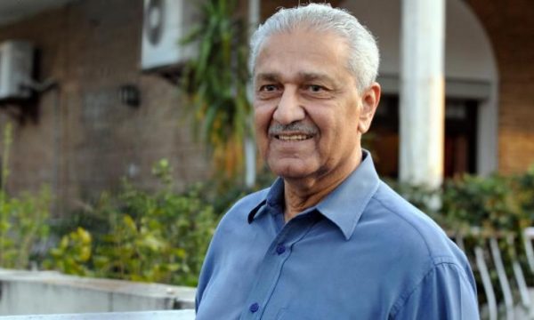 Vdes në moshën 85-vjeçare, “babai” i bombës së parë bërthamore të Pakistanit