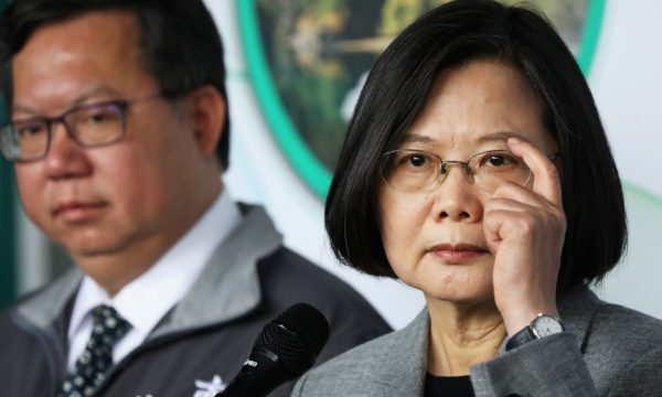 Liderja e Tajvanit: Nuk do t’i nënshtrohemi presionit të Kinës