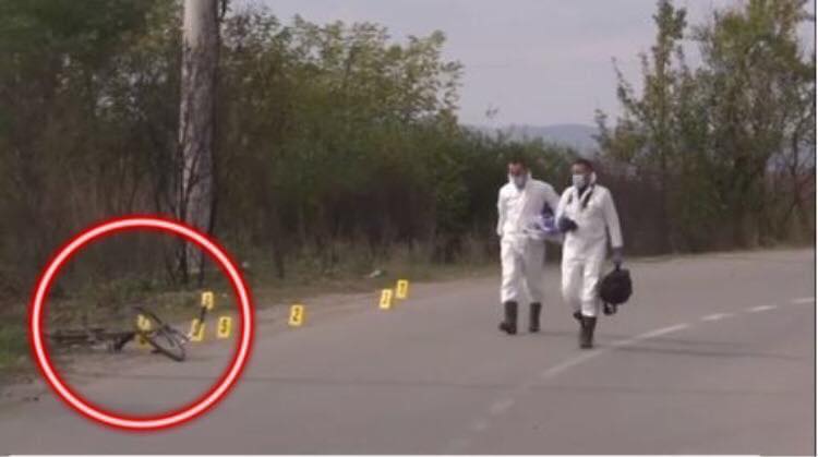 Ndodh në Kosovë: E shkelë me veturë e pastaj e vret me revole djalin e axhës, pasi lopa e tij ia dëmtoi pasulin