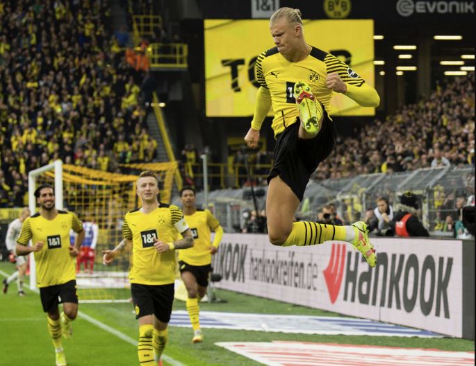 Reus e Haaland i japin tri pikë Dortmundit – fitore e lehtë ndaj Mainz