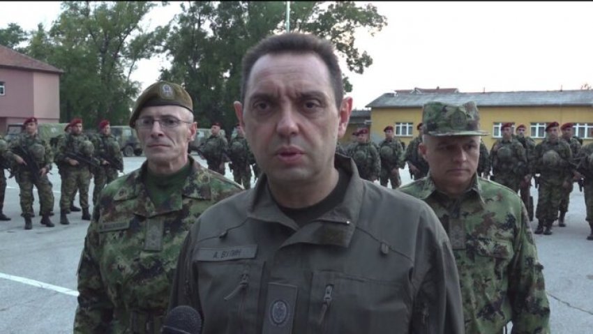Ministri i policisë serbe: Do t’i marrim armët më të fundit nga Rusia