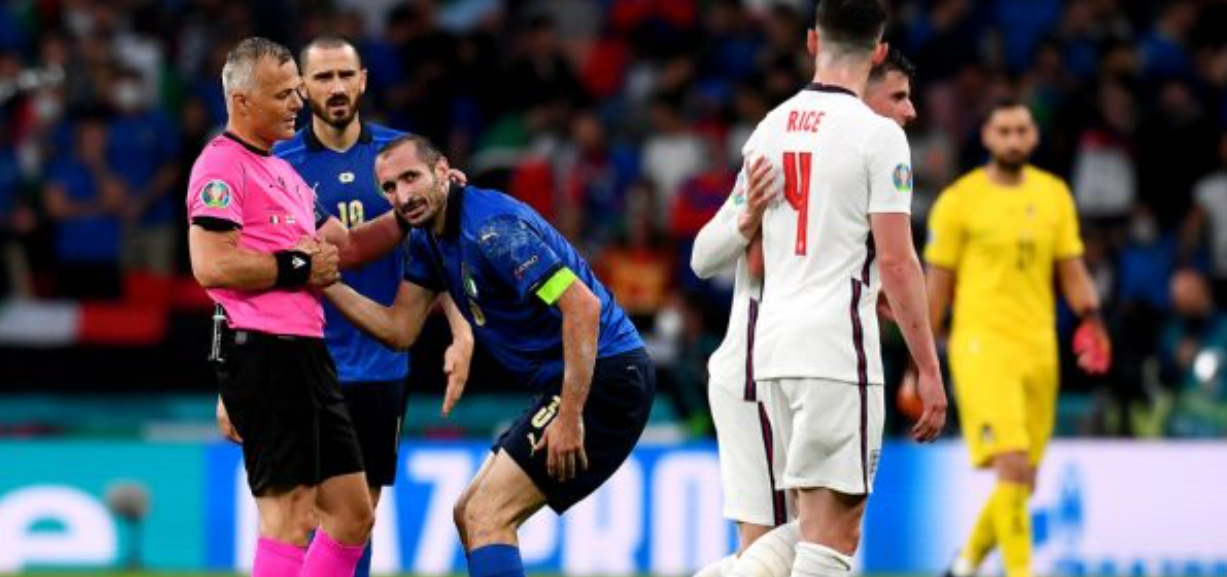 Kuipers zbulon si e ‘kërcënoi’ Chiellinin para finales Angli-Itali, që të mos protestonte