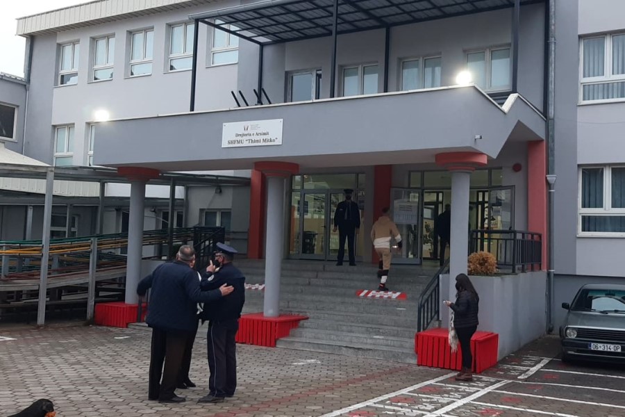 ​Hapet qendra më e madhe e votimit në Gjilan