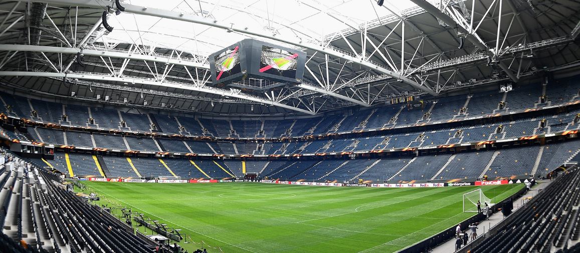 Stokholmi jehon UÇK, kosovarët i mësyhen stadiumit
