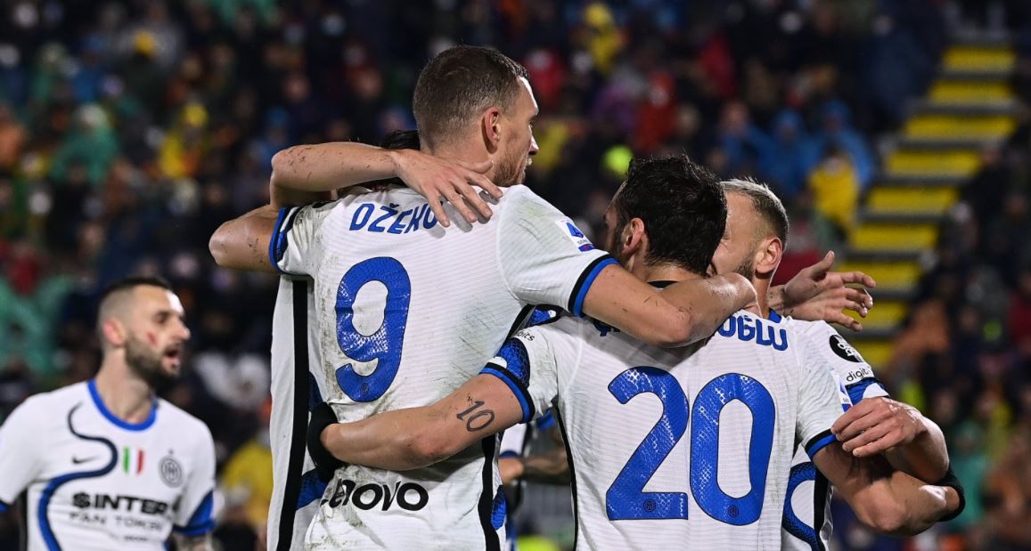 Inter merr fitore në udhëtim ndaj Venezias, i afrohet kreut