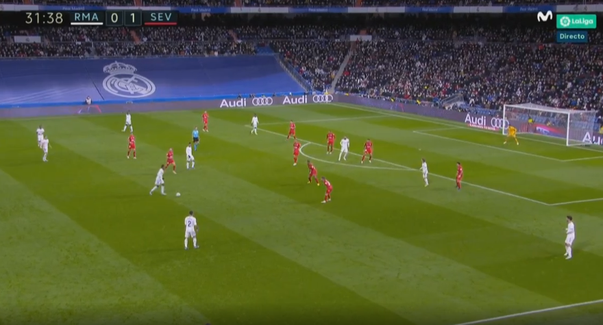 Ujku i vjetër nga Franca heroi i papërsëritshëm i Real Madridit: Shikoni golin që sapo shënoi Benzema