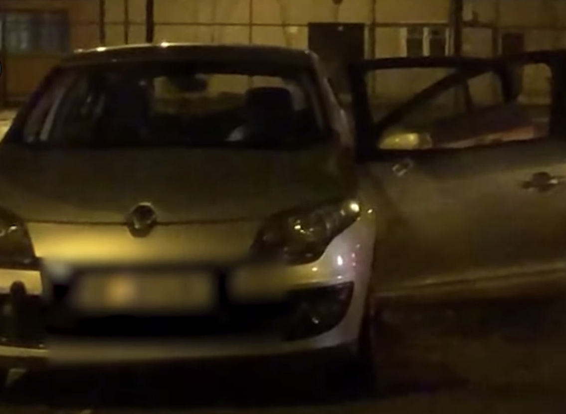 Gjuajtje me armë zjarri në një parking shkolle në Shkup, dy të plagosur