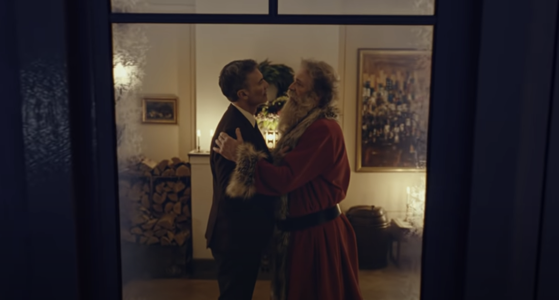 Babadimri bën frajer: Reklama norvegjeze e Krishtlindjes në mbështetje të LBGTQI
