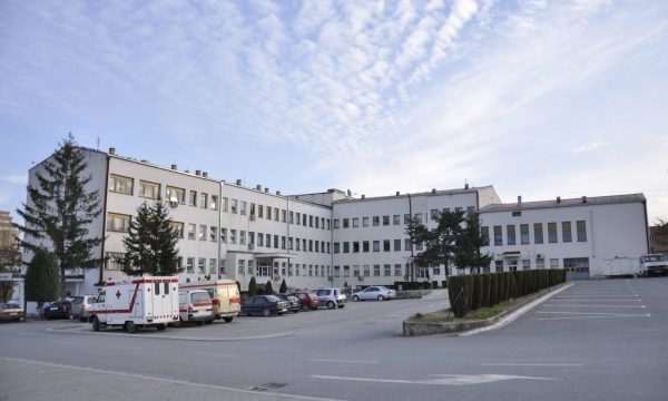 Si u mashtrua në projektin për renovimin e spitalit në Gjilan?