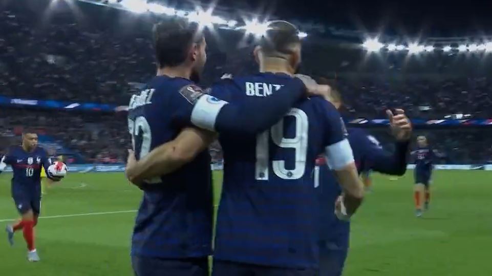 Franca katër gola epërsi, shënon Benzema