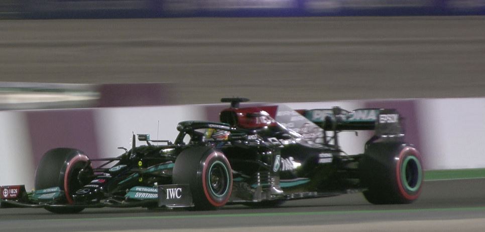 Qatar GP: Hamilton siguron ‘Pole-position’, Verstappen niset nga pozita e dytë