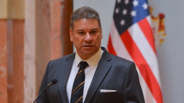 Esocbar: SHBA nuk është pjesë e dialogut Kosovë-Serbi, por e mbështet plotësisht