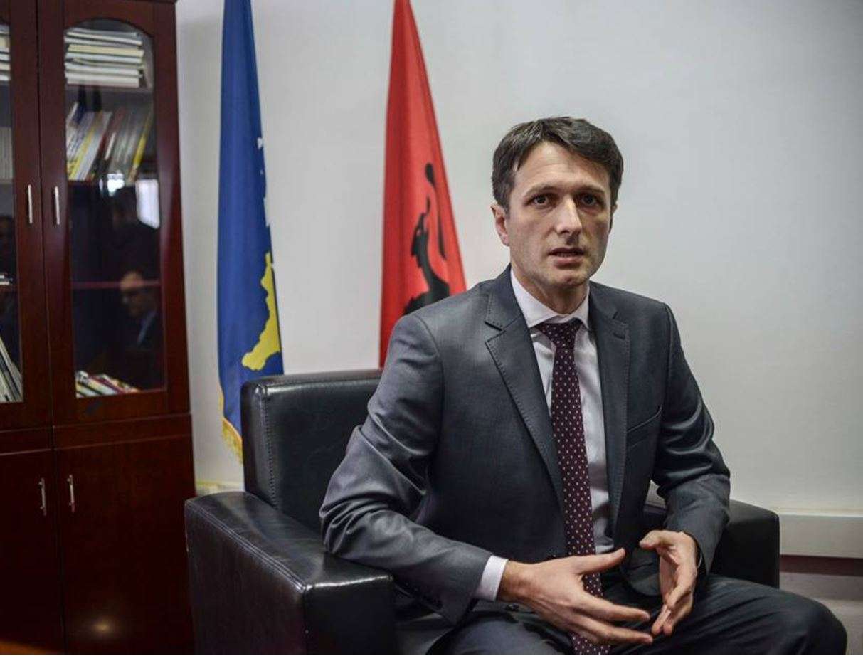 Murati: Kurti s’ka guxim ta nënshkruajë marrëveshjen me Serbinë, vetëm një element e shpejton dialogun