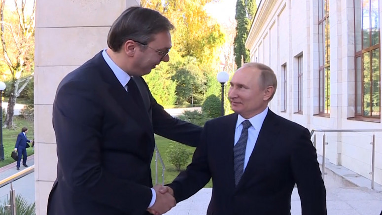 Vuçiq takim në katër sy me Putin: Temë diskutimi është Kosova