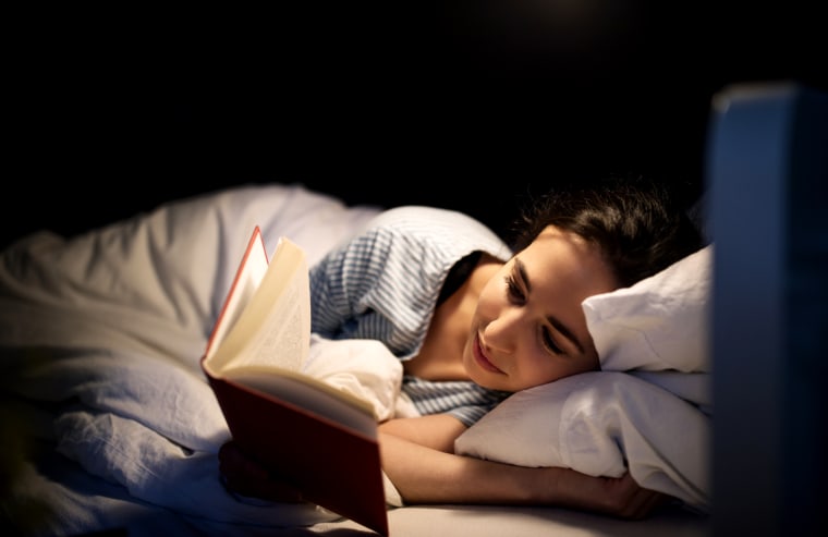 9 gjëra që njerëzit e suksesshëm bëjnë para gjumit