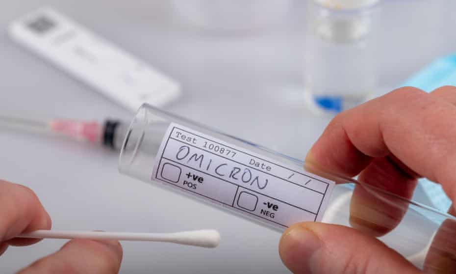 Varianti ‘Omicron’ do të mbizotërojë Evropën, u bëhet thirrje qytetarëve që të nxitojnë për t’u vaksinuar