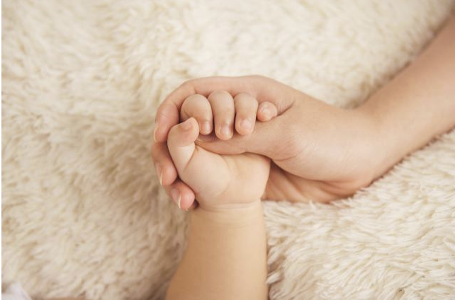 Top 10 emrat më të përdorur për fëmijët e vitit 2020