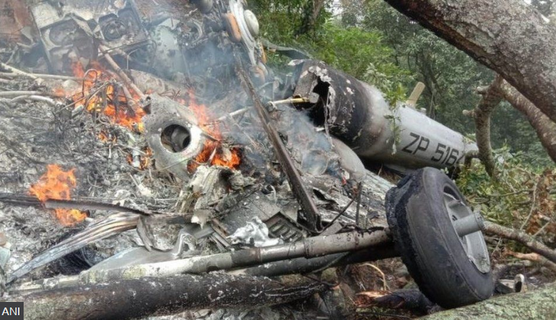 Rrëzohet helikopteri, vdesin komandanti i ushtrisë indiane dhe gruaja e tij