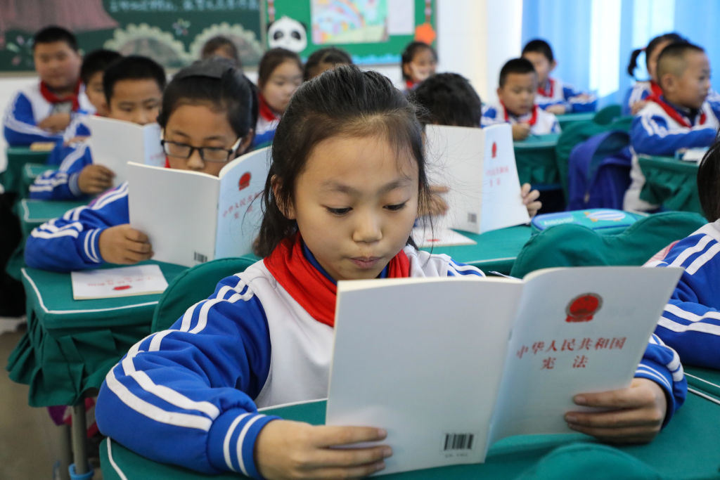 Nxënësit kinezë më të mirët në botë, i lënë larg në krejt kategoritë nxënësit amerikanë