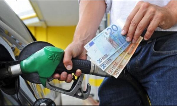 Shoqata e Naftëtarëve presin miratimin e Ligjit, çmimet e derivateve të naftës më të lirat në rajon