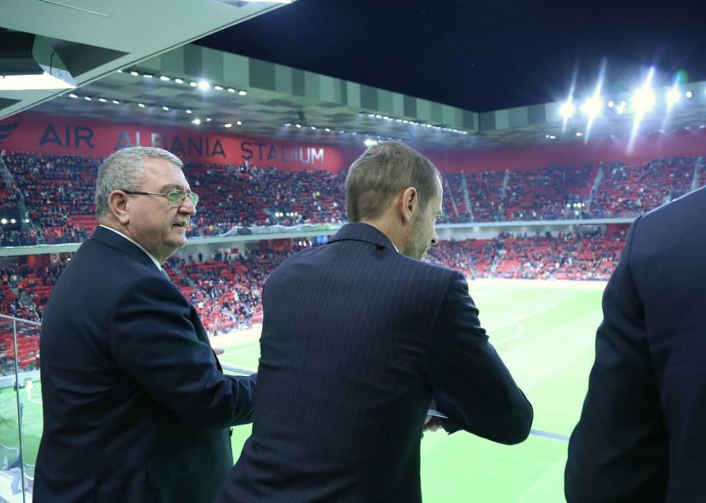 Reagon UEFA pas shpërthimit në shtëpinë e Dukës: Të shqetësuar për ndërhyrjet politike në futboll