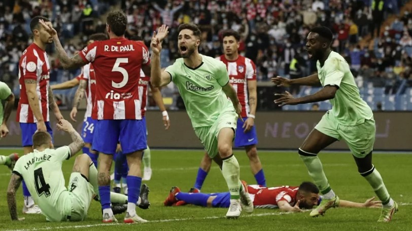 Athletic Bilbao luan në finalen e Superkupës kundër Real Madridit, pasi mposhti Atl Madridin sonte