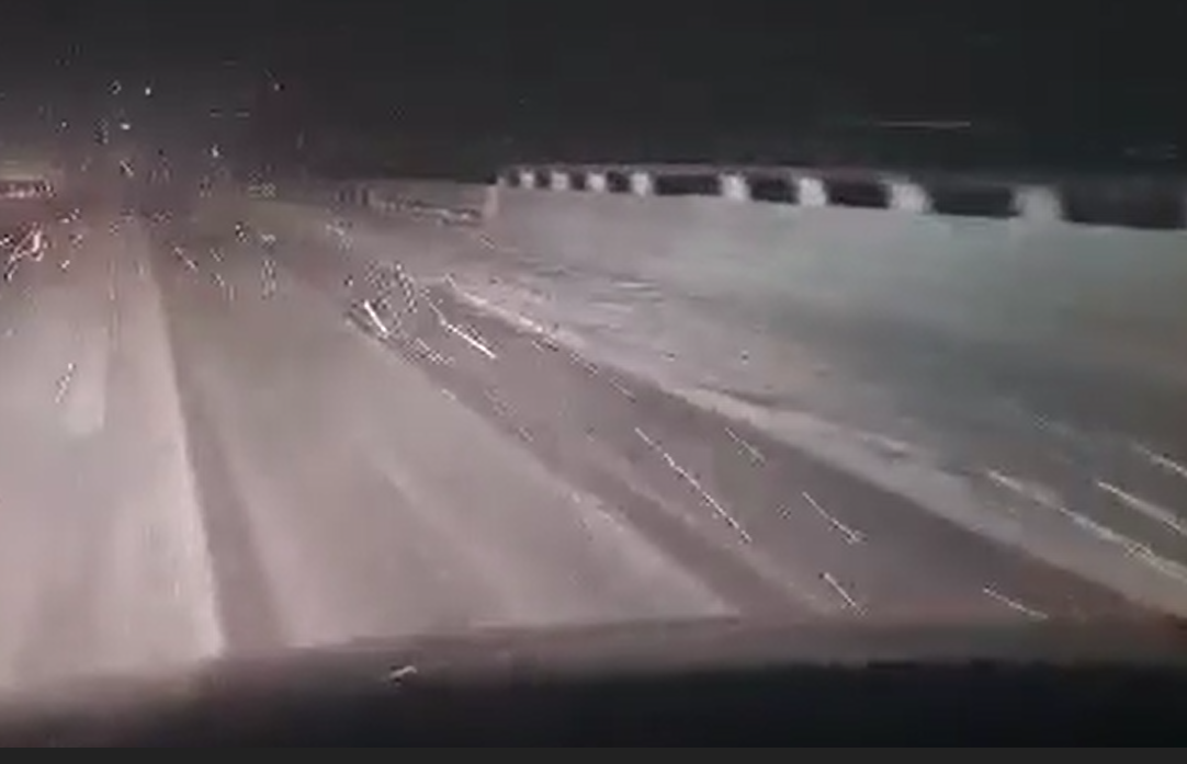 (VIDEO) Autostrada Ferizaj-Shkup e mbuluar nga bora, vështirësohet qarkullimi