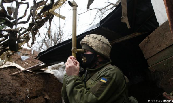 Blinken: Rusia përballet me pasoja masive nëse vazhdon agresionin ndaj Ukrainës