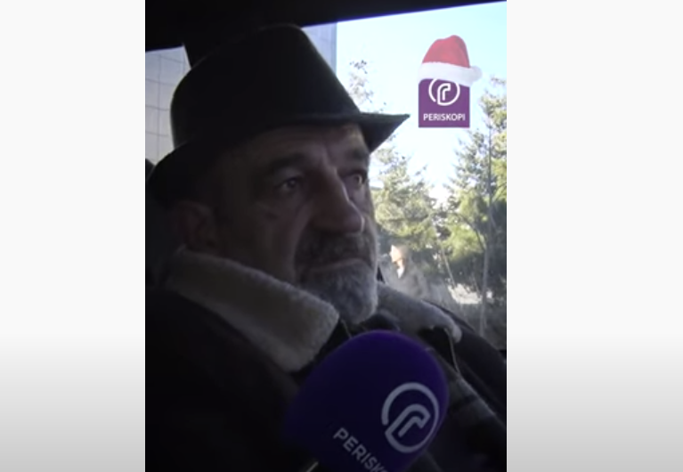 Taksisti nga Prishtina që ka lexuar mijëra libra derisa pret udhëtarë