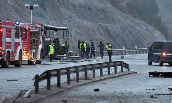 Shoferi i autobusit shpallet fajtor për aksidentin në Bullgari ku humbën jetën 45 shtetas të Maqedonisë