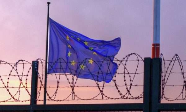 Liberalizimi i vizave, kërkohet nga Qeveria e Kosovës që të punojë me Francën e Holandën si vende skeptike