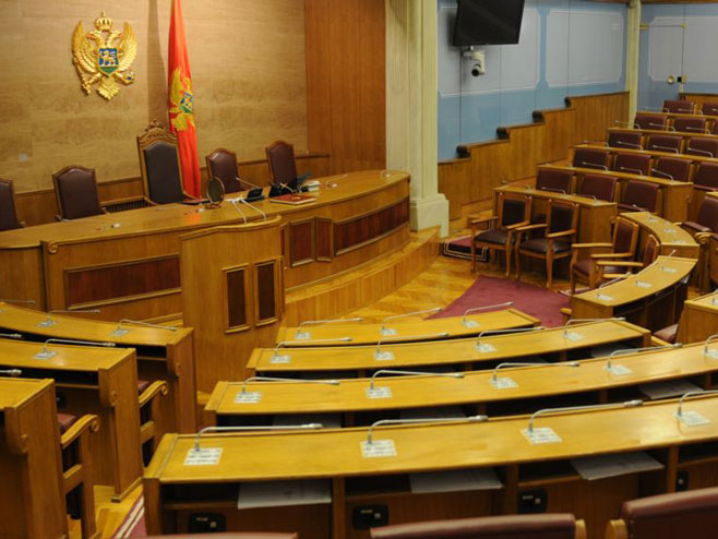 Deponohet në Kuvend nisma për rrëzimin e Qeverisë së Malit të Zi
