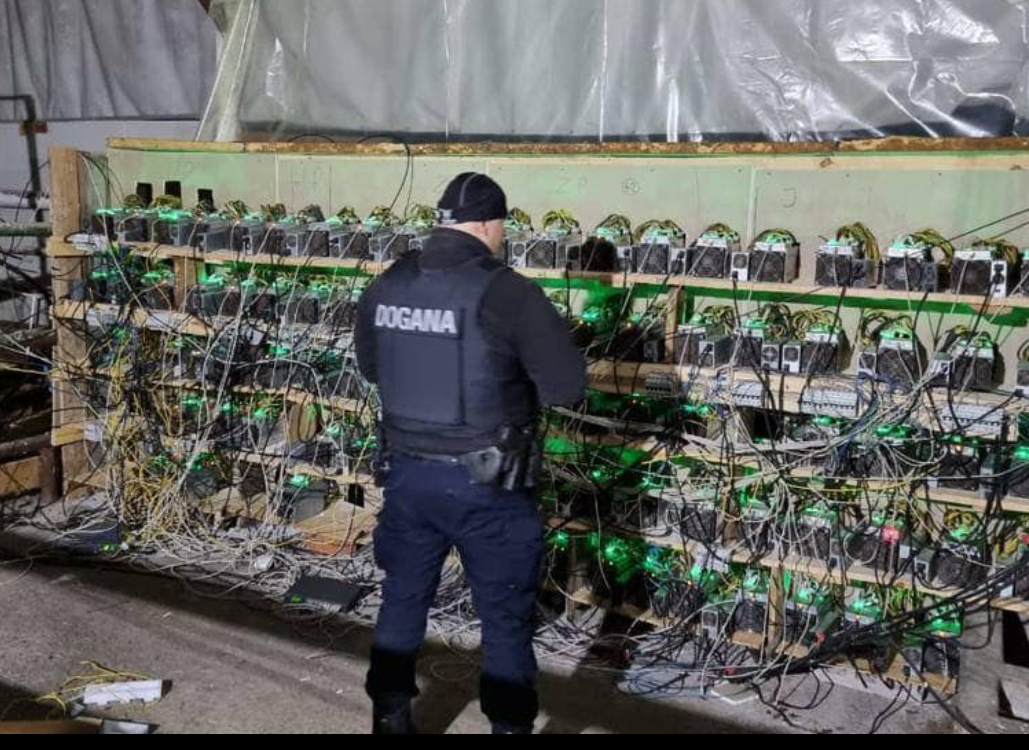 Aksion i policisë në Leposaviq: Konfiskohen 272 pajisje të kriptovalutave, arrestohet një person