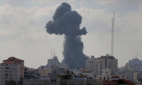 Izraeli sulmon me raketa Rripin e Gazës