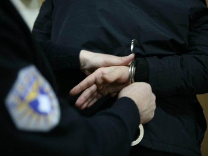 Arrestohet një person në Gjilan dhe i konfiskohet revolja me një fishek