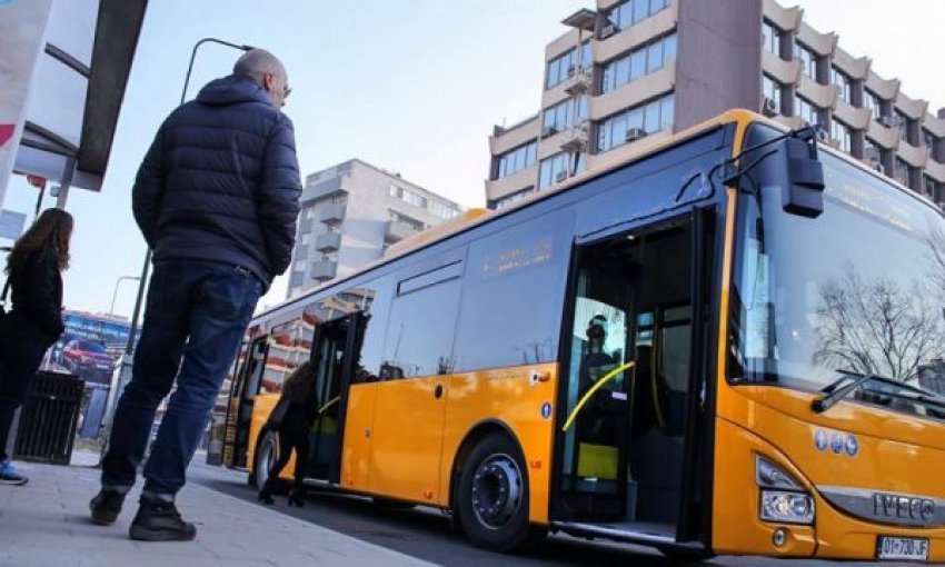 Prishtina së shpejti pajiset me autobusë të rinj dhe elektrikë