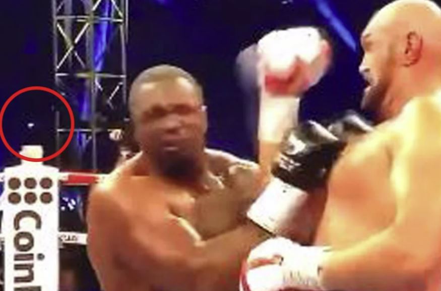 Nuk u tranmsetua në TV – Dhëmbi i Dillian Whyte ‘fluturoi’ në ajër pas goditjes brutale nga Tyson Fury
