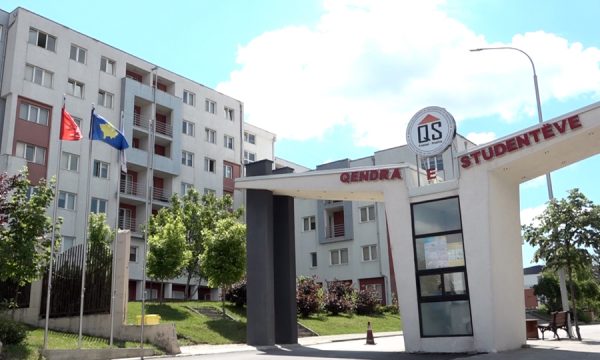 Qendra e Studentëve në Prishtinë: Nga zjarri nuk ka të lënduar, dëmet materiale janë të vogla
