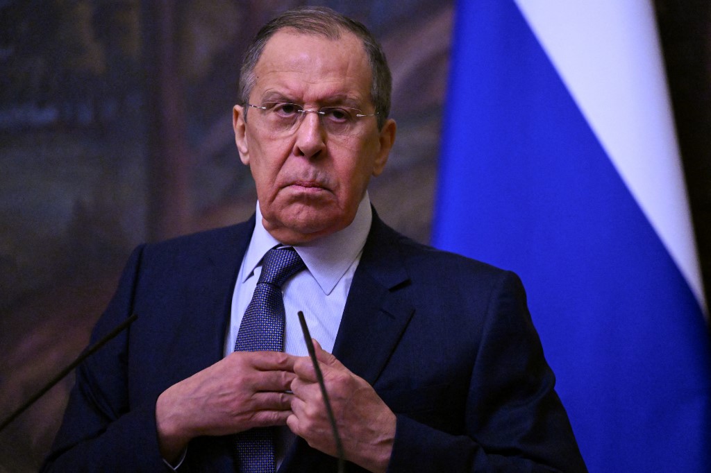 Lavrov: Masakra në Bucha të Ukrainës, e trilluar si masakra e Reçakut
