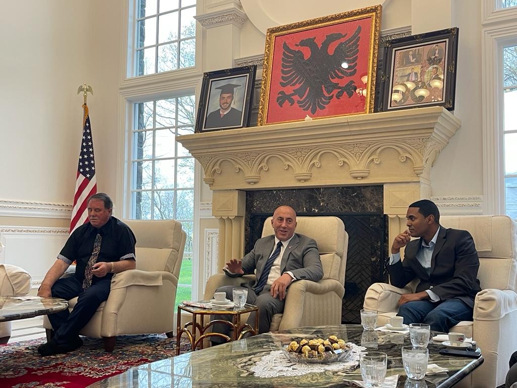 Haradinaj me kongresmenin Torres, në darkë te familja e njohur shqiptare në ShBA