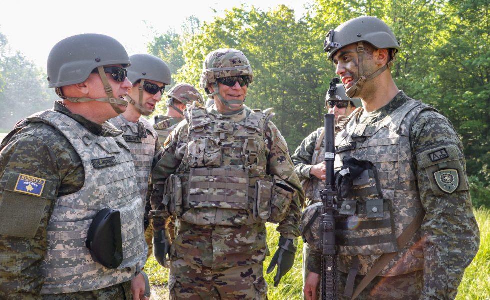 Komandanti i FSK’së në SHBA, përcjell stërvitjet e përbashkëta ushtarake në Iowa
