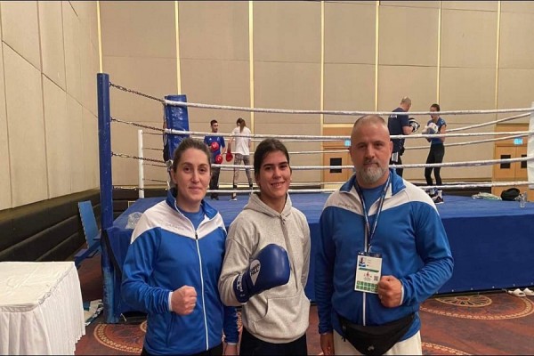 Boksiere Sadiku i kthehet ringut, përfaqëson Kosovën në Kampionatin Botëror të boksit për femra
