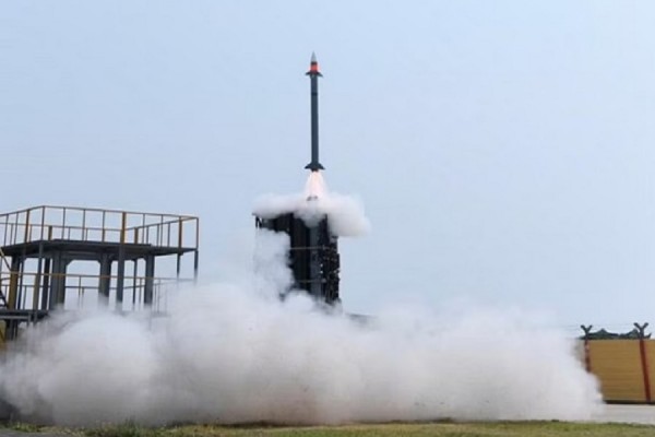 ​Rusia planifikon prodhimin e 50 raketave të reja ndërkontinentale