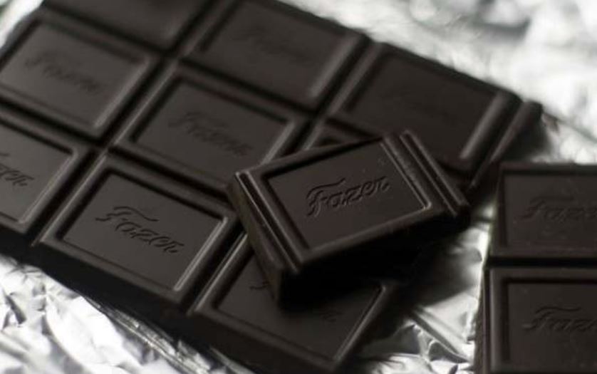 Trajtimi befasues me çokollatë – ndër shtatë ushqimet kryesore që ndihmojnë në uljen e kolesterolit