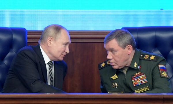 Dështuan në Ukrainë, fillon hakmarrja e Putinit ndaj gjeneralëve të ushtrisë